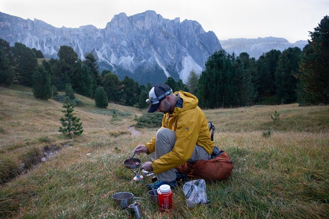 Cooking breakfast in the wild